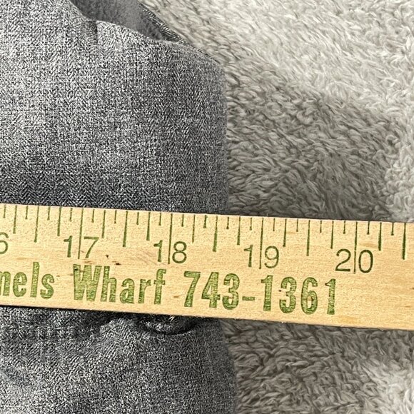 Old Navy Gray Quilted Puffer Vest M Fleece Lined Zip Up Winter Jacket T Neck - Picture 6 of 11